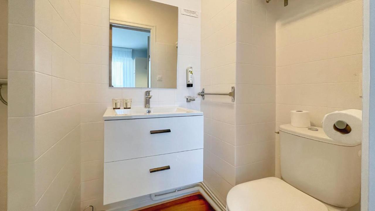 Hotel L'Albatros Damgan Bagian luar foto