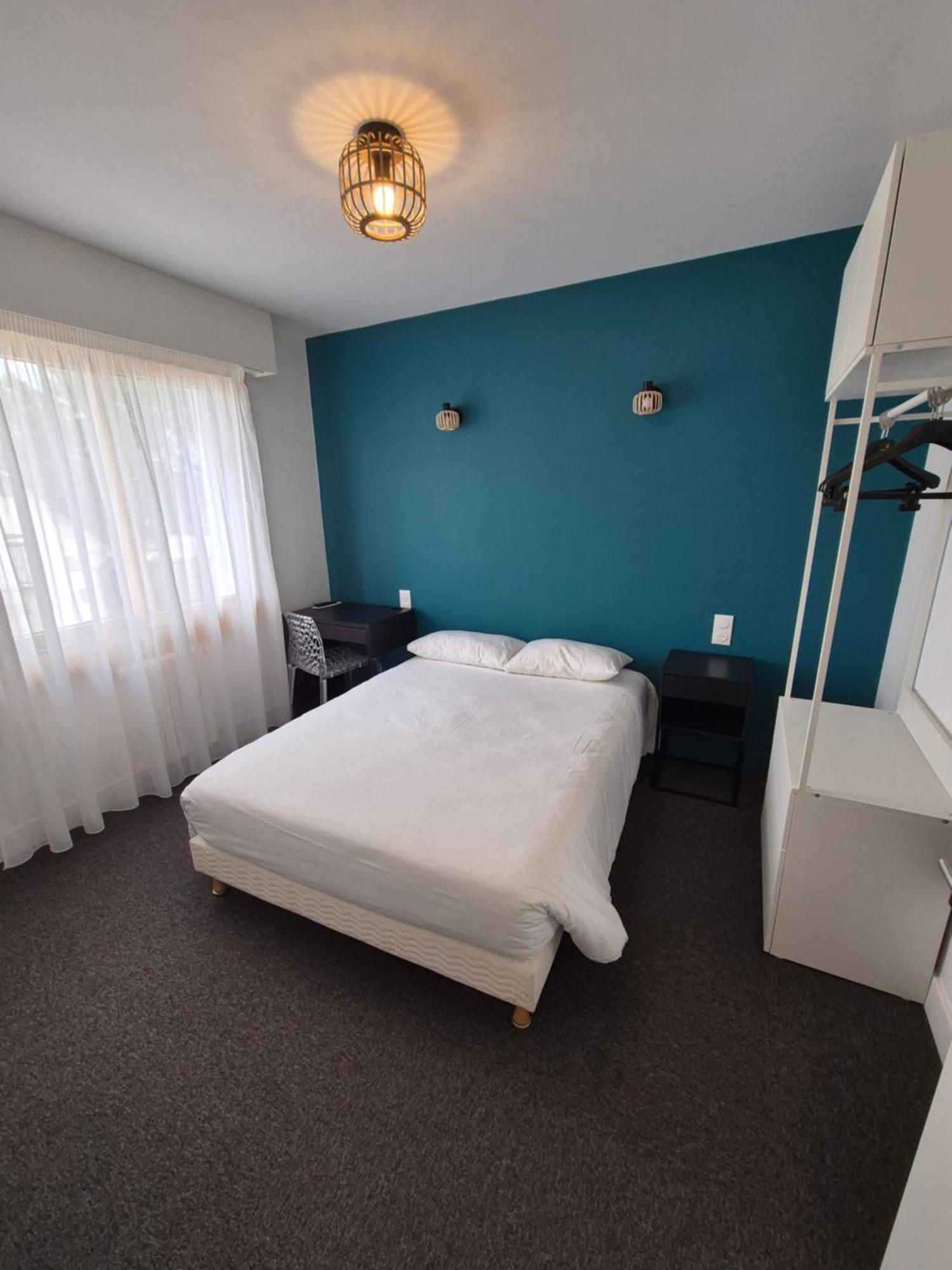 Hotel L'Albatros Damgan Bagian luar foto