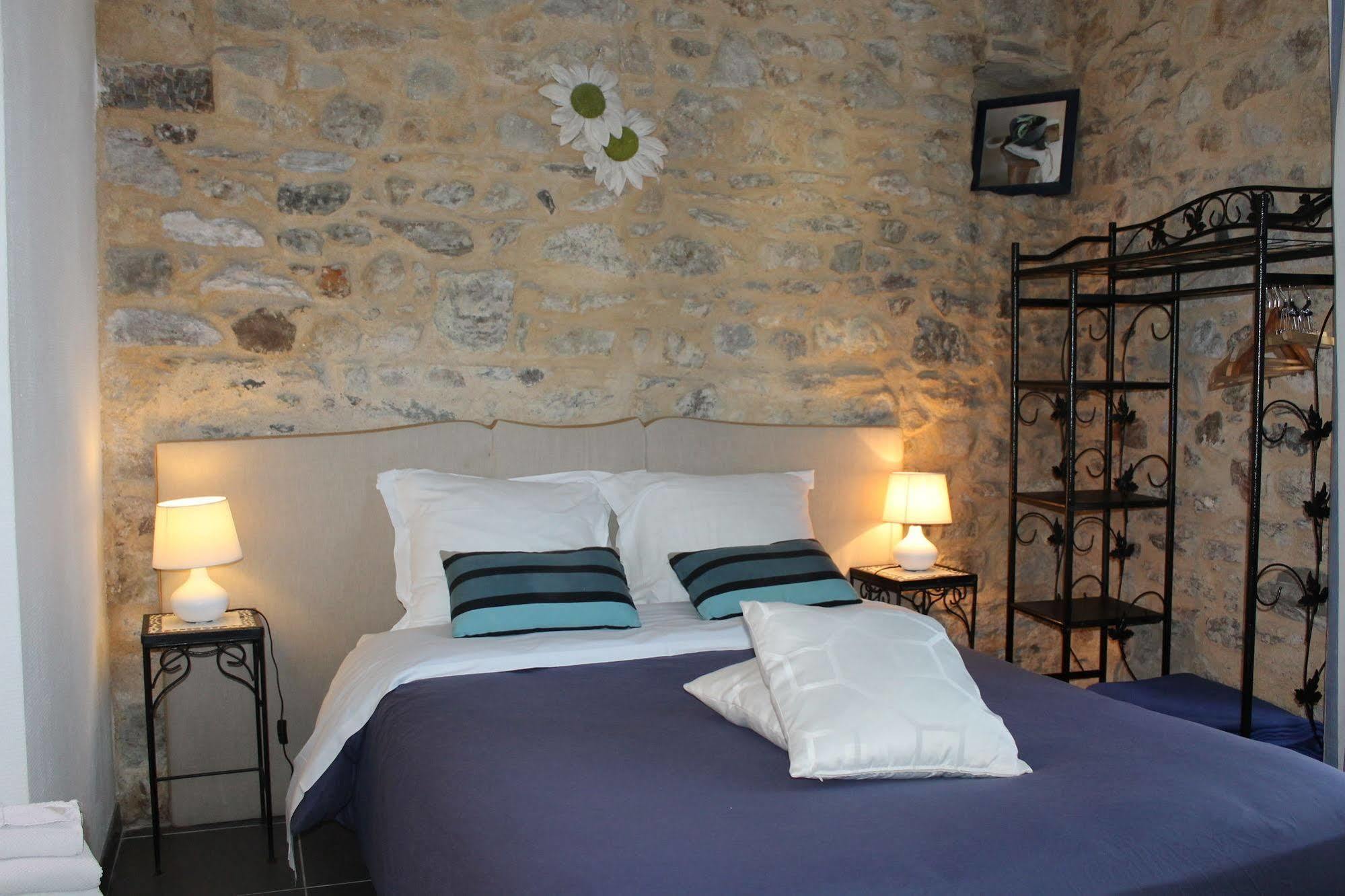 Hotel L'Albatros Damgan Bagian luar foto